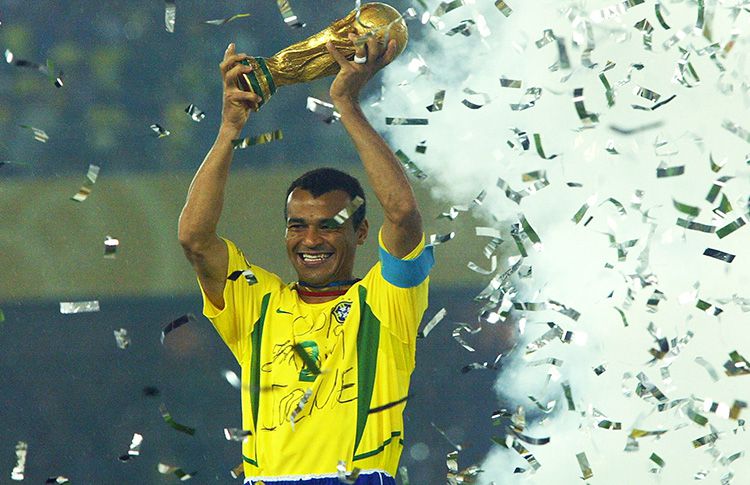 Cafu vô địch WC cùng Brazil