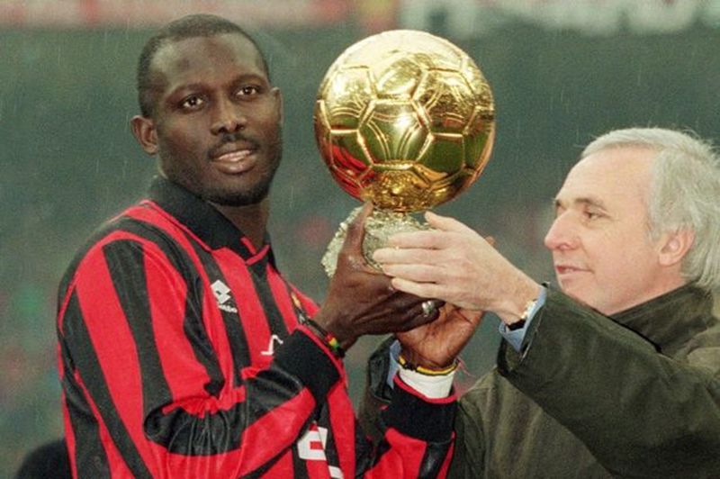 George Weah dành quả bóng vàng