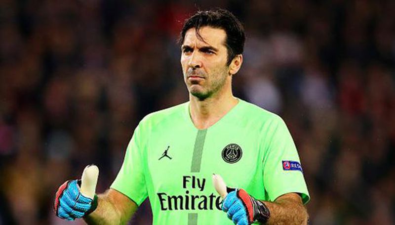 Gianluigi Buffon huyền thoại người nhện sống