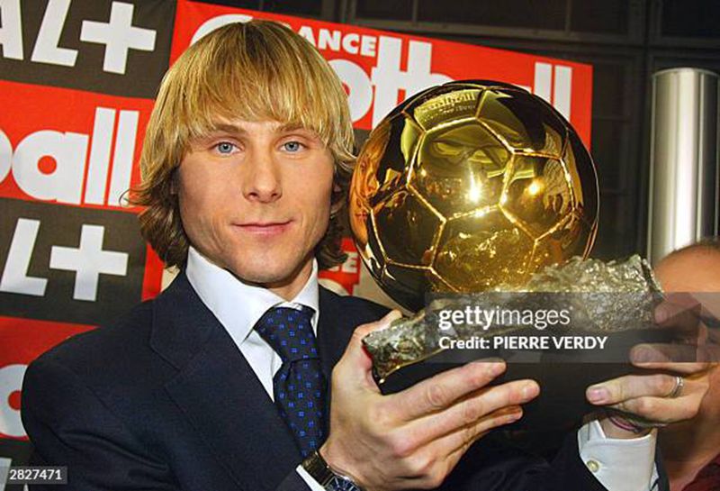 Pavel Nedved giành quả bóng vàng