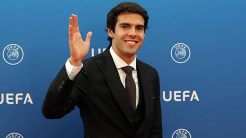 Kaká thử thách với vai trò huấn luyện viên